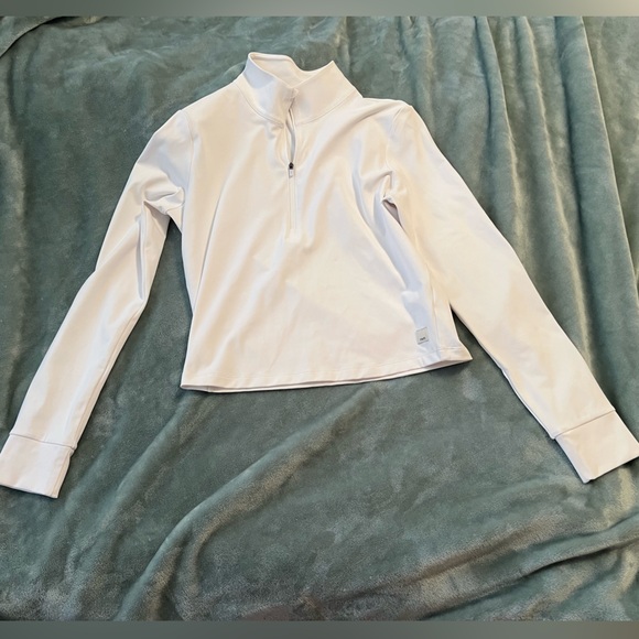 Vuori Half Zip Top - Picture 3 of 6